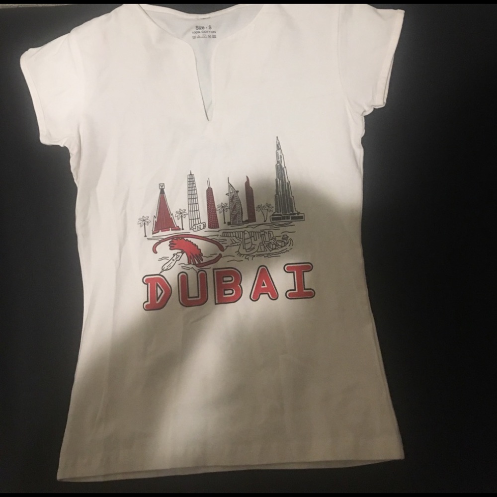 Top size s from Dubai